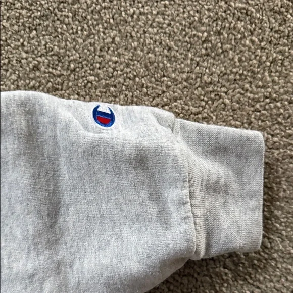 Champion Gray Crewneck Sweater - Montana State Bobcats - Picture 2 of 3